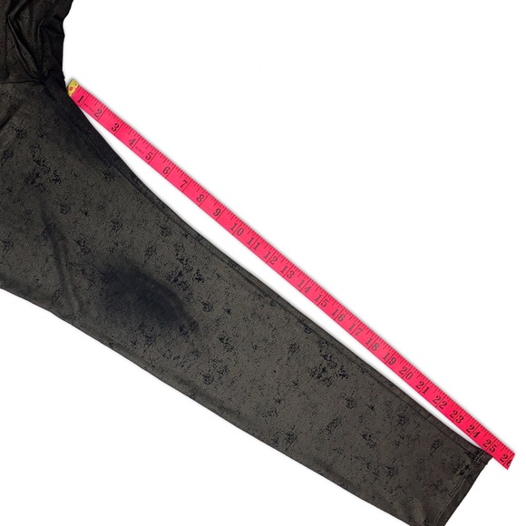 GUESS | Brass/Black Colored Dressy Leggings - Picture 13 of 13